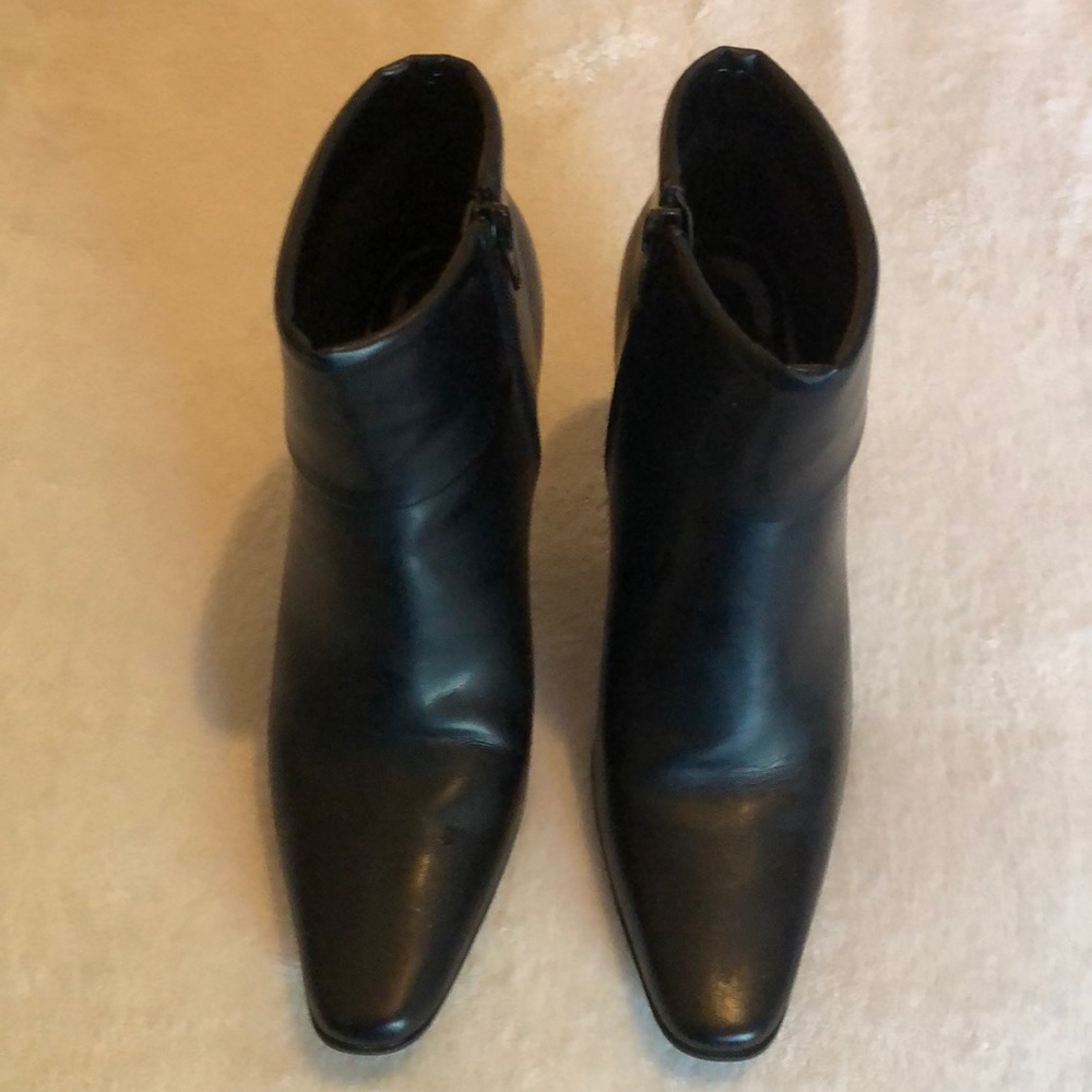 White Mountain Black Heel Booties